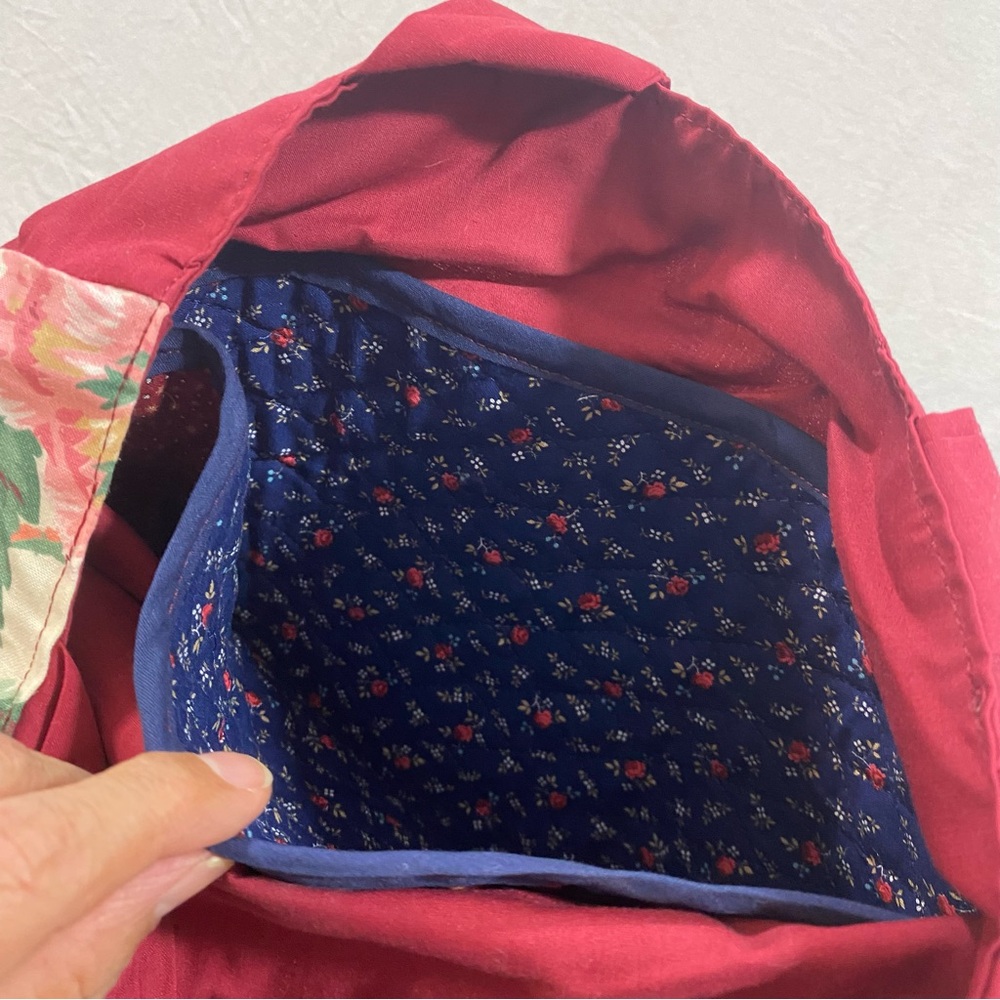 Floral Canvas Tote with Red and Pink Design - Picture 5 of 9